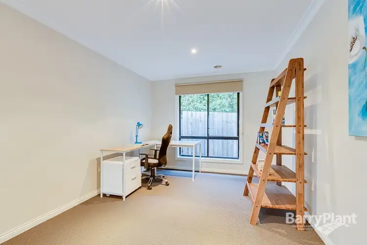 Fifth view of Homely house listing, 3 Oakwood Court, Hillside VIC 3037