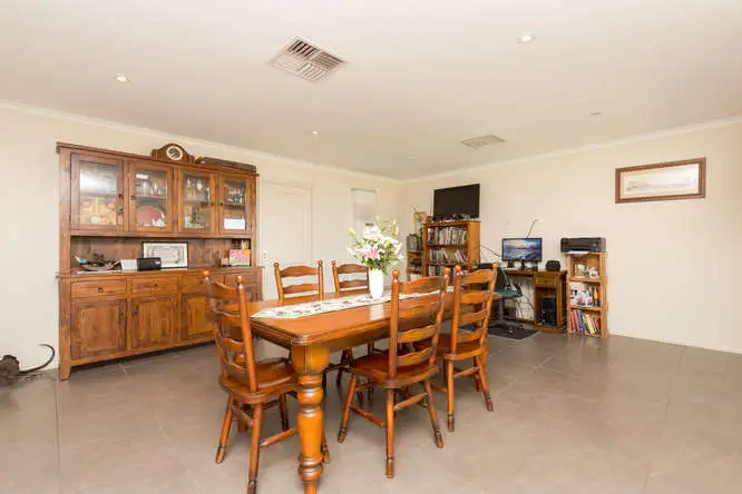 Sixth view of Homely house listing, 6 Desert Lily Court, Mildura VIC 3500