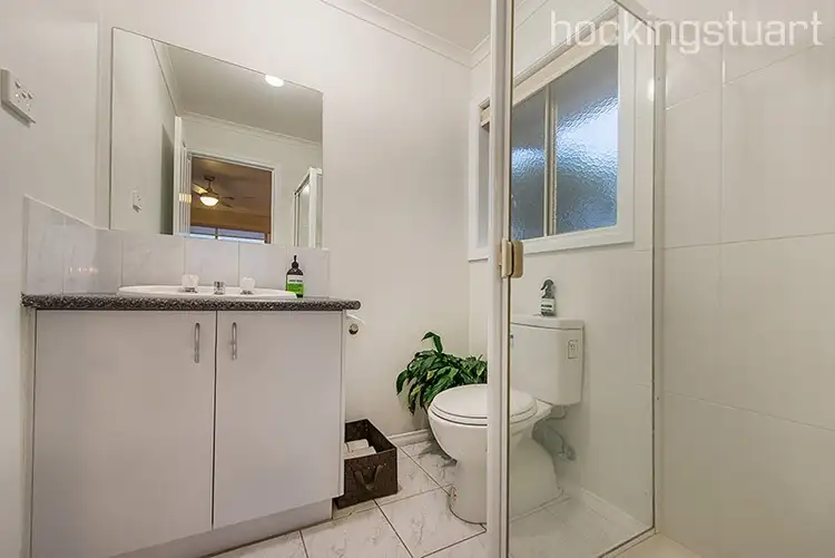 Sixth view of Homely house listing, 8 Balmaceda Court, Berwick VIC 3806