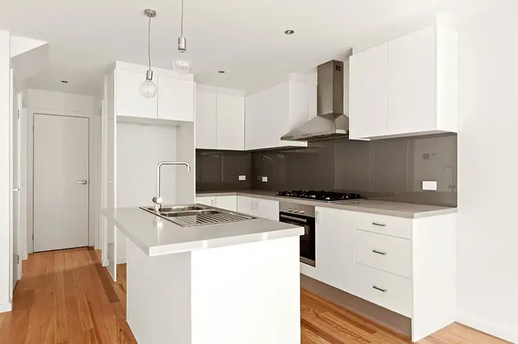 Fourth view of Homely townhouse listing, 2/13 Grove Street, Eltham VIC 3095