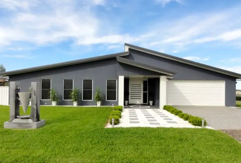 Main view of Homely house listing, 4 Solitaire Court, Dalby QLD 4405