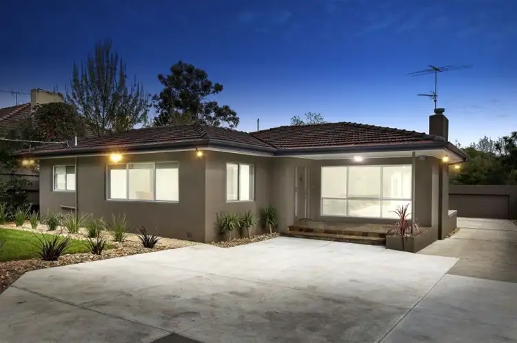 194 Dorset Road, Croydon VIC 3136