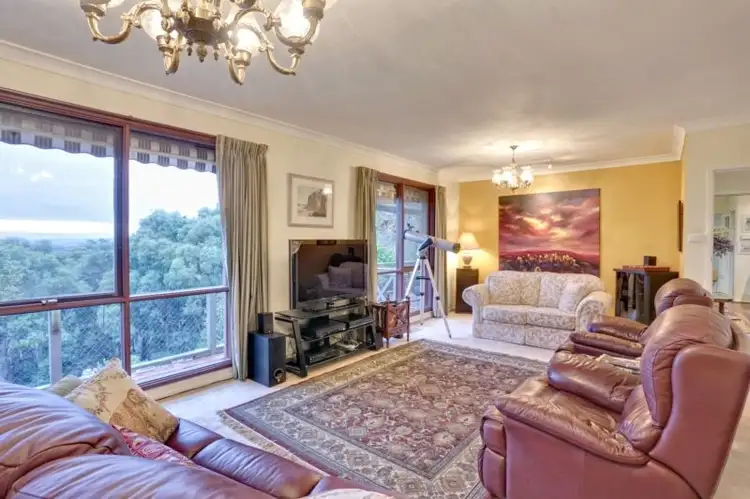 Fourth view of Homely house listing, 2 Oak Avenue, Emerald VIC 3782