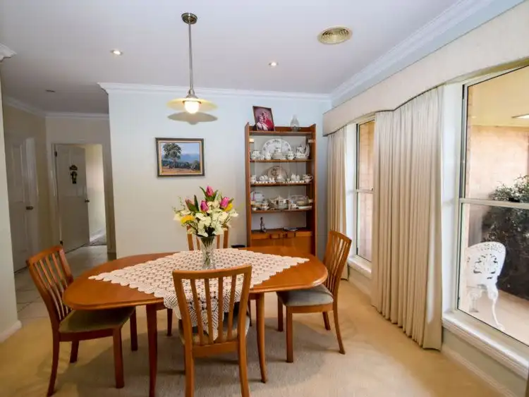 Fifth view of Homely house listing, 10 Sturt Court, Wangaratta VIC 3677
