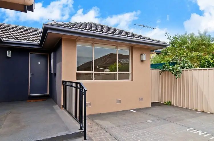 4/26 Burns Street, Maidstone VIC 3012