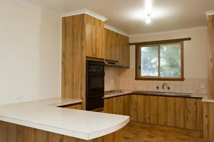 Fifth view of Homely house listing, 8 Mancev Court, Brown Hill VIC 3350