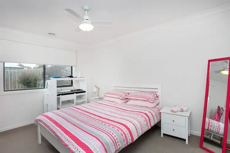 Seventh view of Homely house listing, 32 Baggygreen Street, Sunbury VIC 3429
