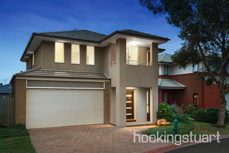 33 Turnstone Drive, Point Cook VIC 3030