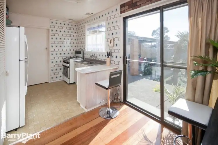 Sixth view of Homely house listing, 15 Mulgoa Avenue, Dandenong North VIC 3175