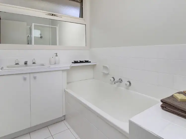 Sixth view of Homely unit listing, 1/6 Nursery Ave, Frankston VIC 3199