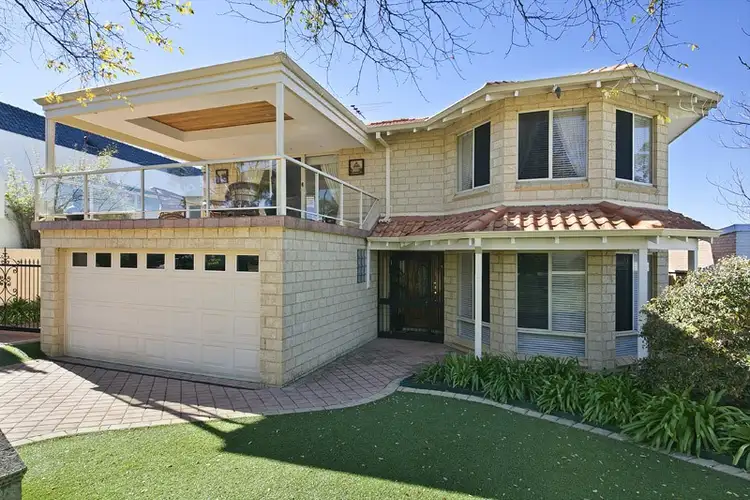 20 Cowrie Crescent, Mount Pleasant WA 6153