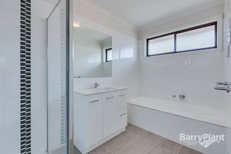 Sixth view of Homely unit listing, 1/47 Carbine Way, Keilor Downs VIC 3038