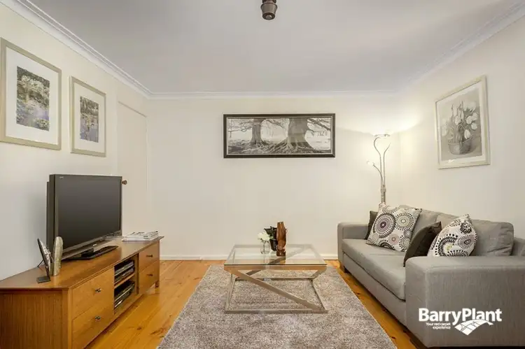 Second view of Homely house listing, 3 Rae Court, Bundoora VIC 3083