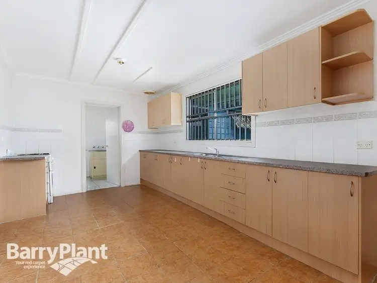 Sixth view of Homely house listing, 1 Vincent Avenue, St Albans VIC 3021