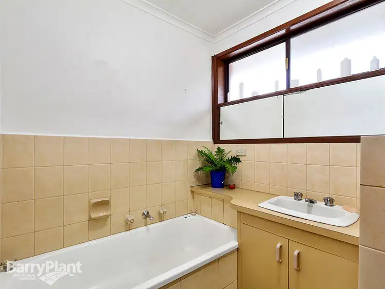 Sixth view of Homely house listing, 33 Laurel Avenue, Boronia VIC 3155