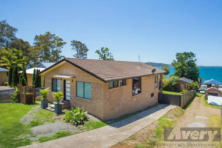 Main view of Homely house listing, 282 Skye Point Road, Coal Point NSW 2283