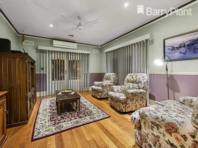 Fifth view of Homely house listing, 3 Greenwich Close, Wyndham Vale VIC 3024