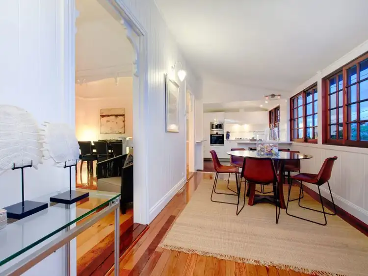 92 Harrison Street, Bulimba QLD 4171