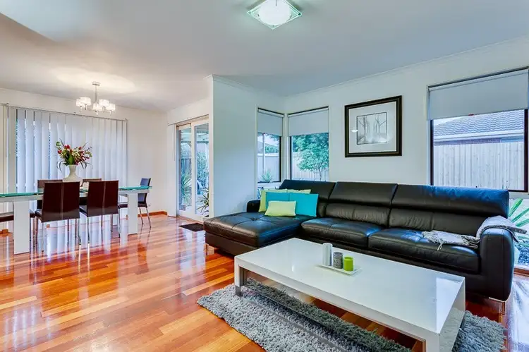 13 Shale Court, Delahey VIC 3037