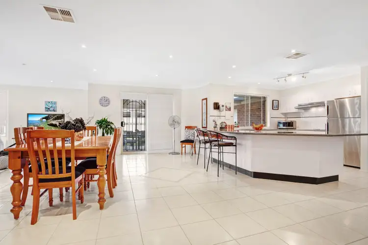 Fourth view of Homely house listing, 8 Fernleigh Ave, Aberglasslyn NSW 2320