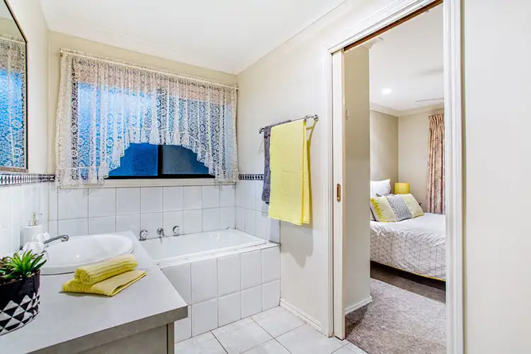 Sixth view of Homely house listing, 2 Duneed Way, Delahey VIC 3037