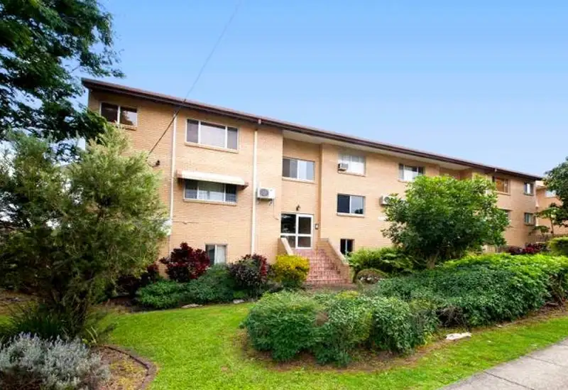 Main view of Homely unit listing, 3/34 Macaulay Street, Coorparoo QLD 4151