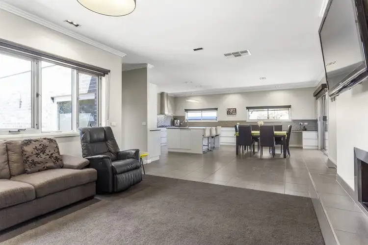 Sixth view of Homely house listing, 15 Kathleen Terrace, Maiden Gully VIC 3551