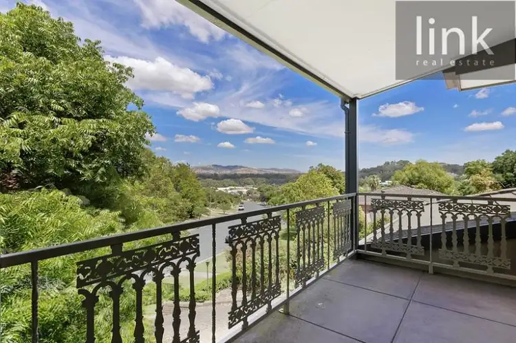 Main view of Homely house listing, 32 Western View Drive, West Albury NSW 2640