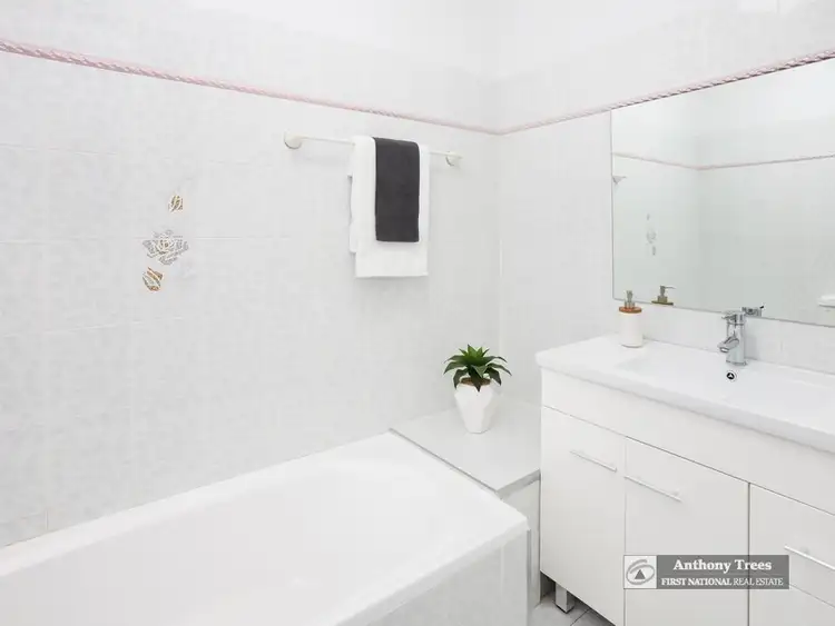 Sixth view of Homely villa listing, 4/5 Miriam Road, Denistone NSW 2114