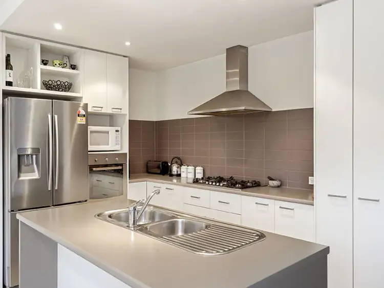 Second view of Homely house listing, 8 St Johns Court, South Morang VIC 3752