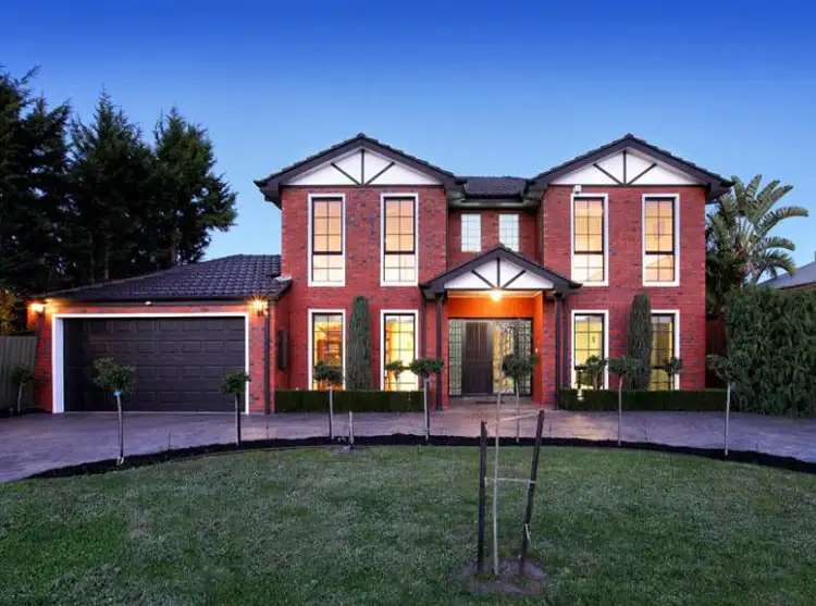 12 Kircaldy Court, Greenvale VIC 3059