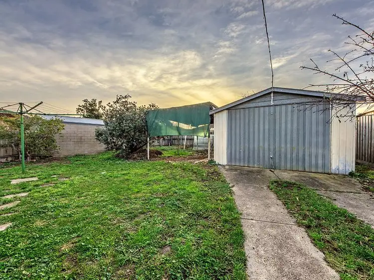 Fifth view of Homely house listing, 32 President Road, Albanvale VIC 3021