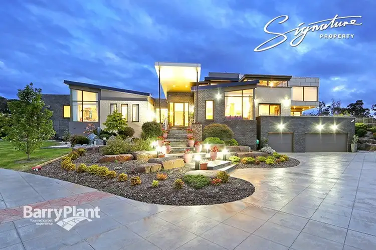 18 Logan Court, Lysterfield VIC 3156