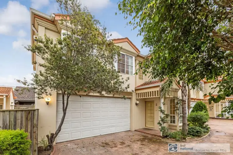 2/2 Wilga Avenue, Altona VIC 3018