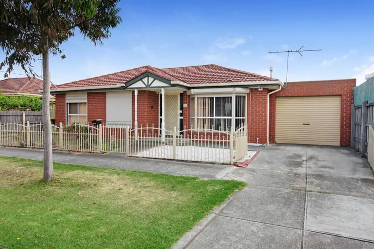 24 Warwick Road, Sunshine North VIC 3020