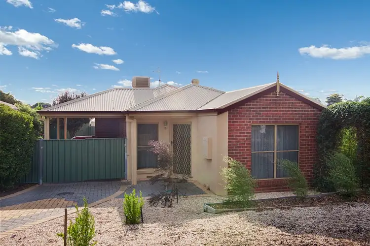 53 Dundas Street, White Hills VIC 3550