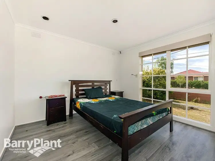 Fifth view of Homely house listing, 16 Waranga Crescent, St Albans VIC 3021