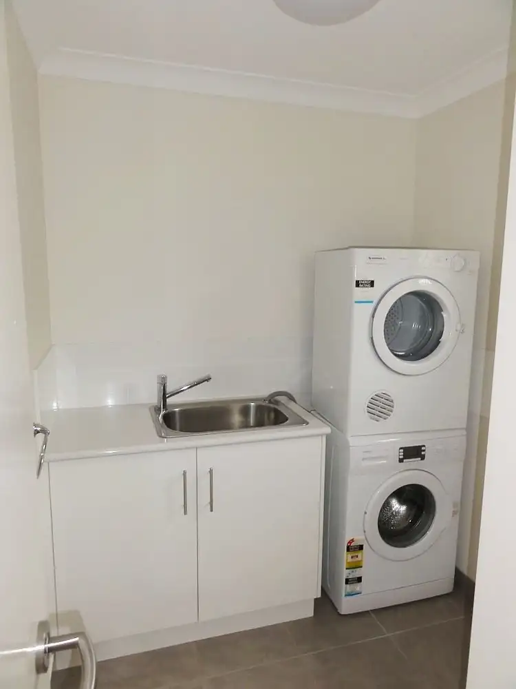 Sixth view of Homely unit listing, 2/4 North Street, Dalby QLD 4405