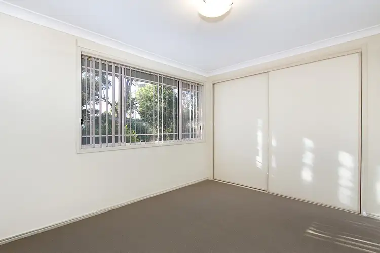 Fourth view of Homely house listing, 33 Batten Circuit, South Windsor NSW 2756