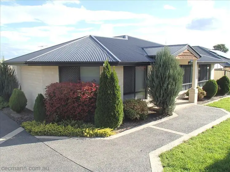 6 Sangricoli Court, Stanthorpe QLD 4380