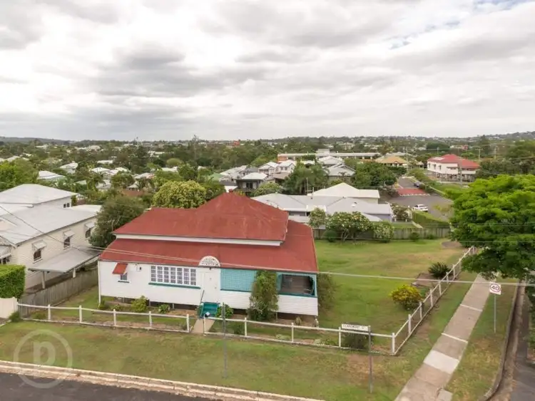 19 Primrose Terrace, Red Hill QLD 4059
