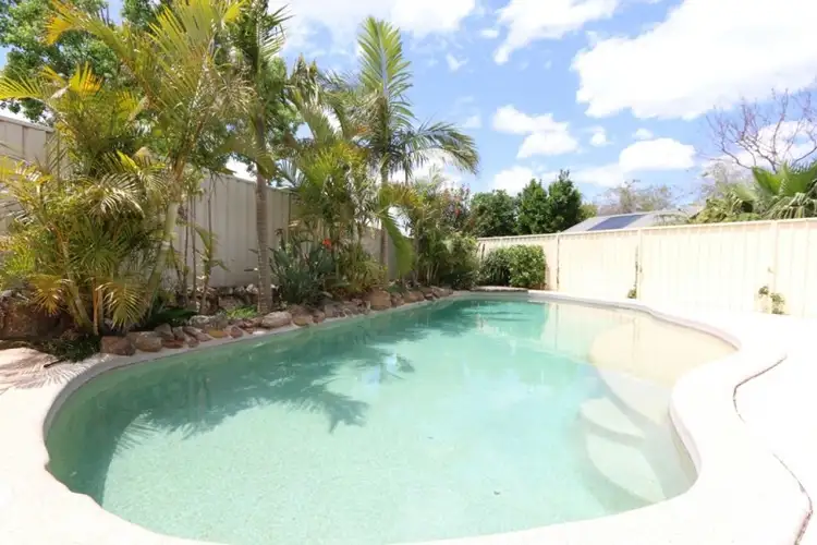 Second view of Homely house listing, 11 Julianne Close, Bolwarra NSW 2320
