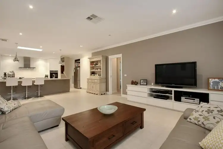 Fifth view of Homely house listing, 4 Hazelview Pocket, Croydon North VIC 3136