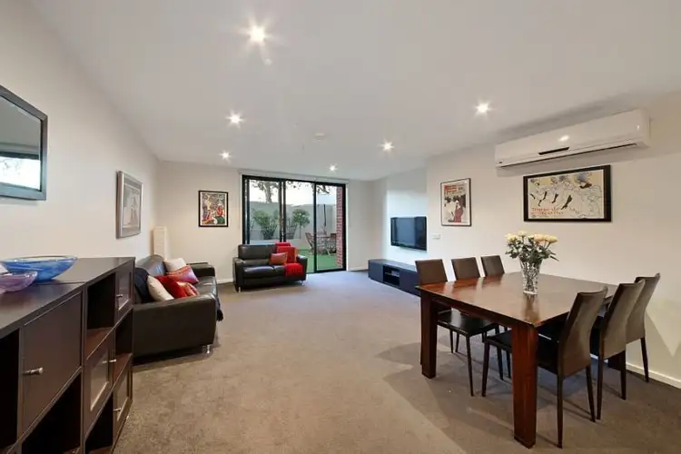 Third view of Homely apartment listing, 5/9-10 Railway Parade, Murrumbeena VIC 3163