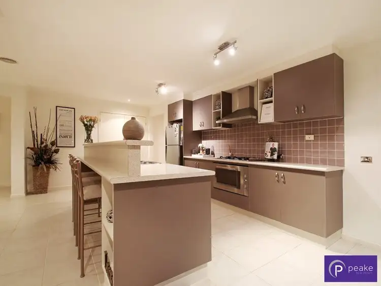 Fifth view of Homely house listing, 11 Tennyson Close, Berwick VIC 3806