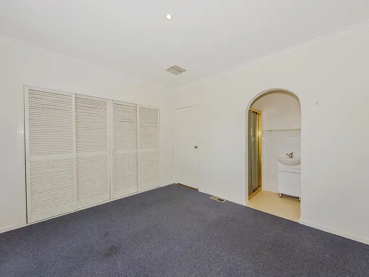 Fourth view of Homely house listing, 3 Robyn Avenue, Albanvale VIC 3021