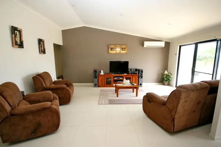 Second view of Homely house listing, 3 Highfield Court, Gulmarrad NSW 2463