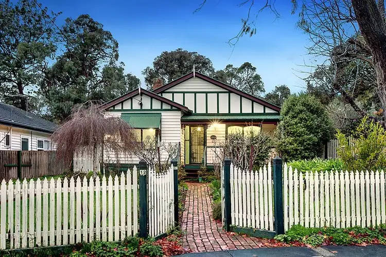 12 Old Lilydale Road, Ringwood East VIC 3135