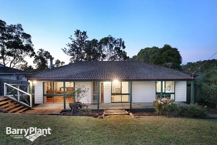13 Weymar Crescent, Wandin North VIC 3139