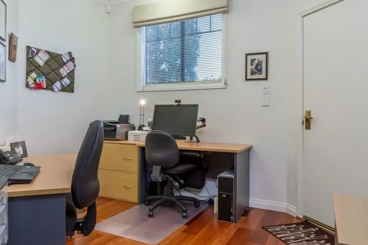 Fifth view of Homely house listing, 8 Centurion Court, Mulgrave VIC 3170